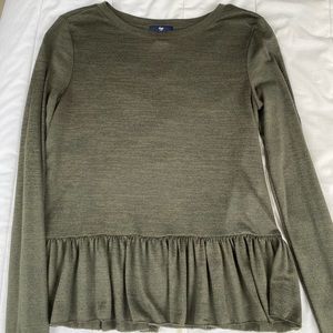 Gap olive green long sleeve top